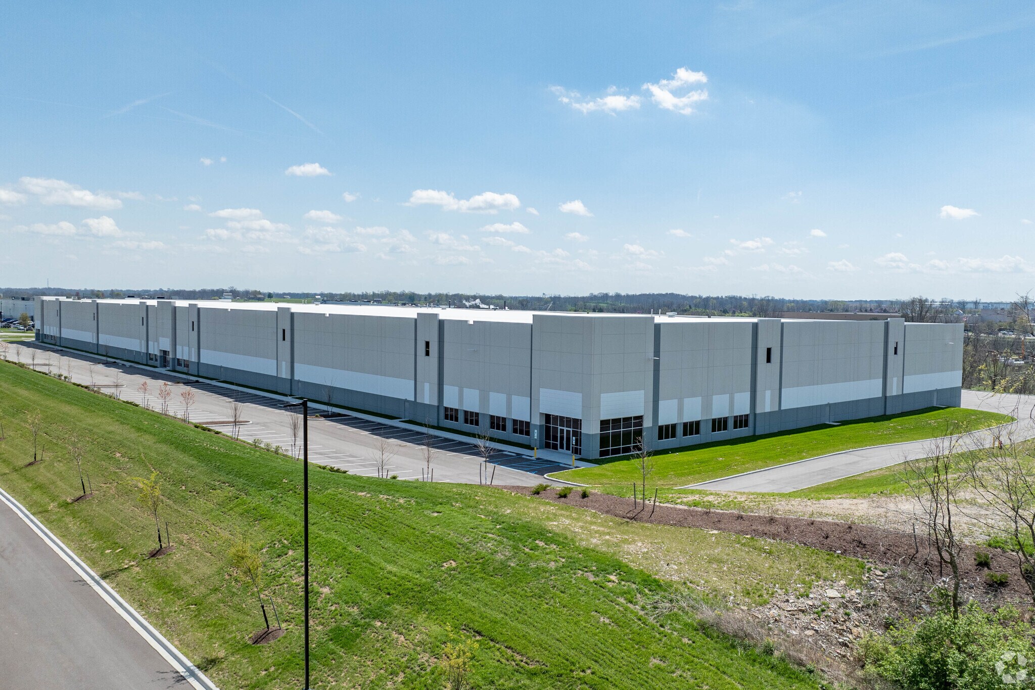 8 Carbon Way, Walton, KY à louer Photo principale– Image 1 sur 2