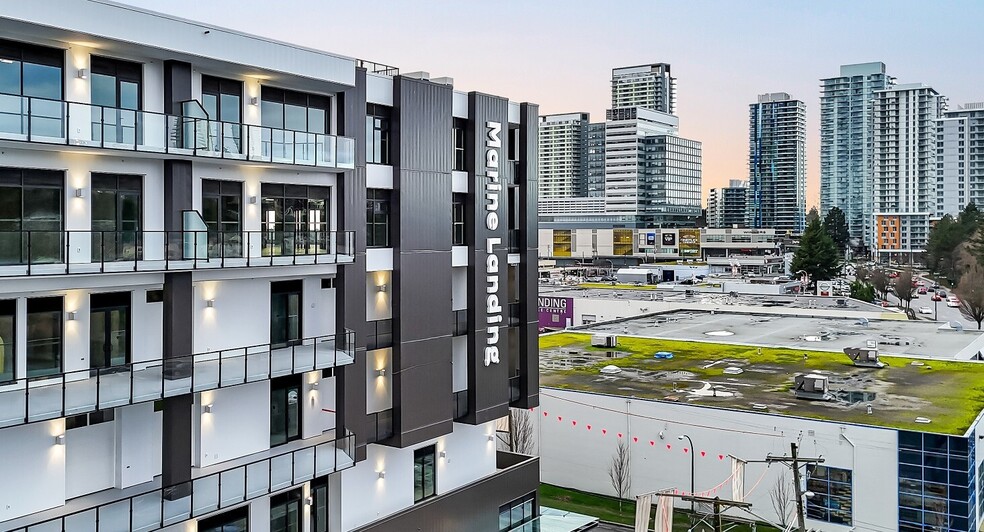 8188 Manitoba St, Vancouver, BC à vendre - Photo de l’immeuble – Image 1 sur 42