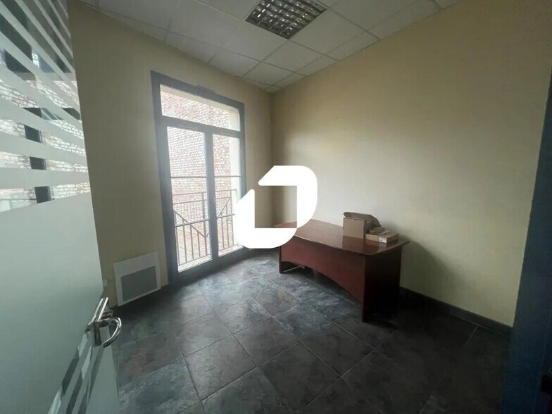 240 Rue De Paris, Douai à louer - Photo de l’immeuble – Image 3 sur 9