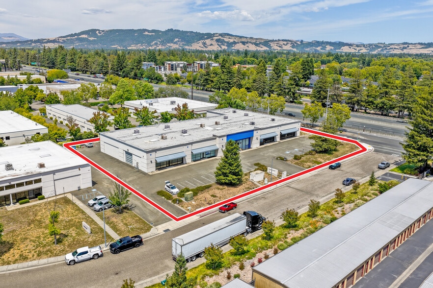 412 Houser St, Cotati, CA à vendre - Aérien – Image 1 sur 10