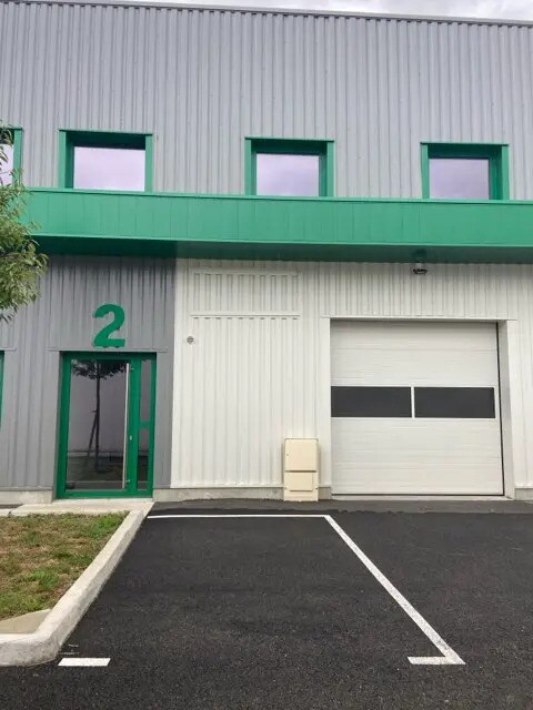 Plus de détails pour Rue Léopha, Mions - Local d'activités à louer