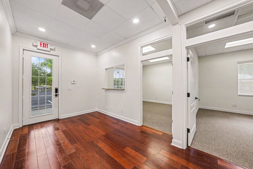 2505 Seven Springs Blvd, New Port Richey, FL à louer - Photo intérieure – Image 3 sur 18