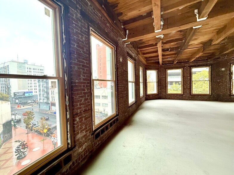 404-418 SW Washington St, Portland, OR à vendre - Photo de l’immeuble – Image 2 sur 9