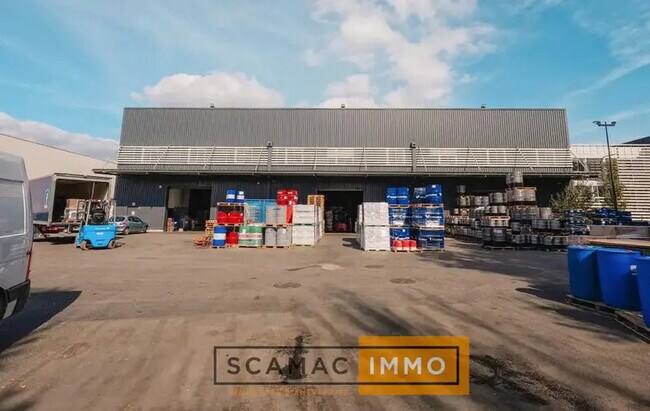 Plus de détails pour Industriel/Logistique à louer
