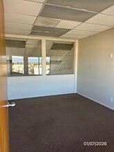 14900 Ventura Blvd, Sherman Oaks, CA à louer Photo intérieure– Image 2 sur 20