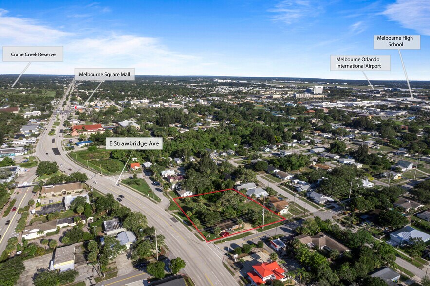 308 E Strawbridge Ave, Melbourne, FL à vendre - Photo de l’immeuble – Image 2 sur 5