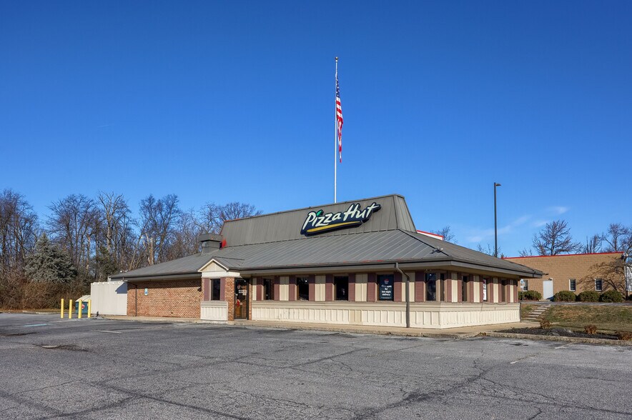 900 N Hanover St, Elizabethtown, PA à louer - Photo principale – Image 1 sur 1