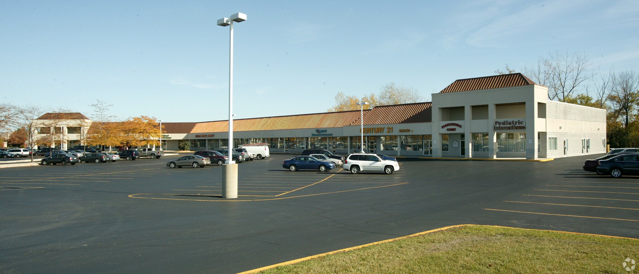 15 Commerce Dr, Grayslake, IL à louer Photo de l’immeuble– Image 1 sur 15