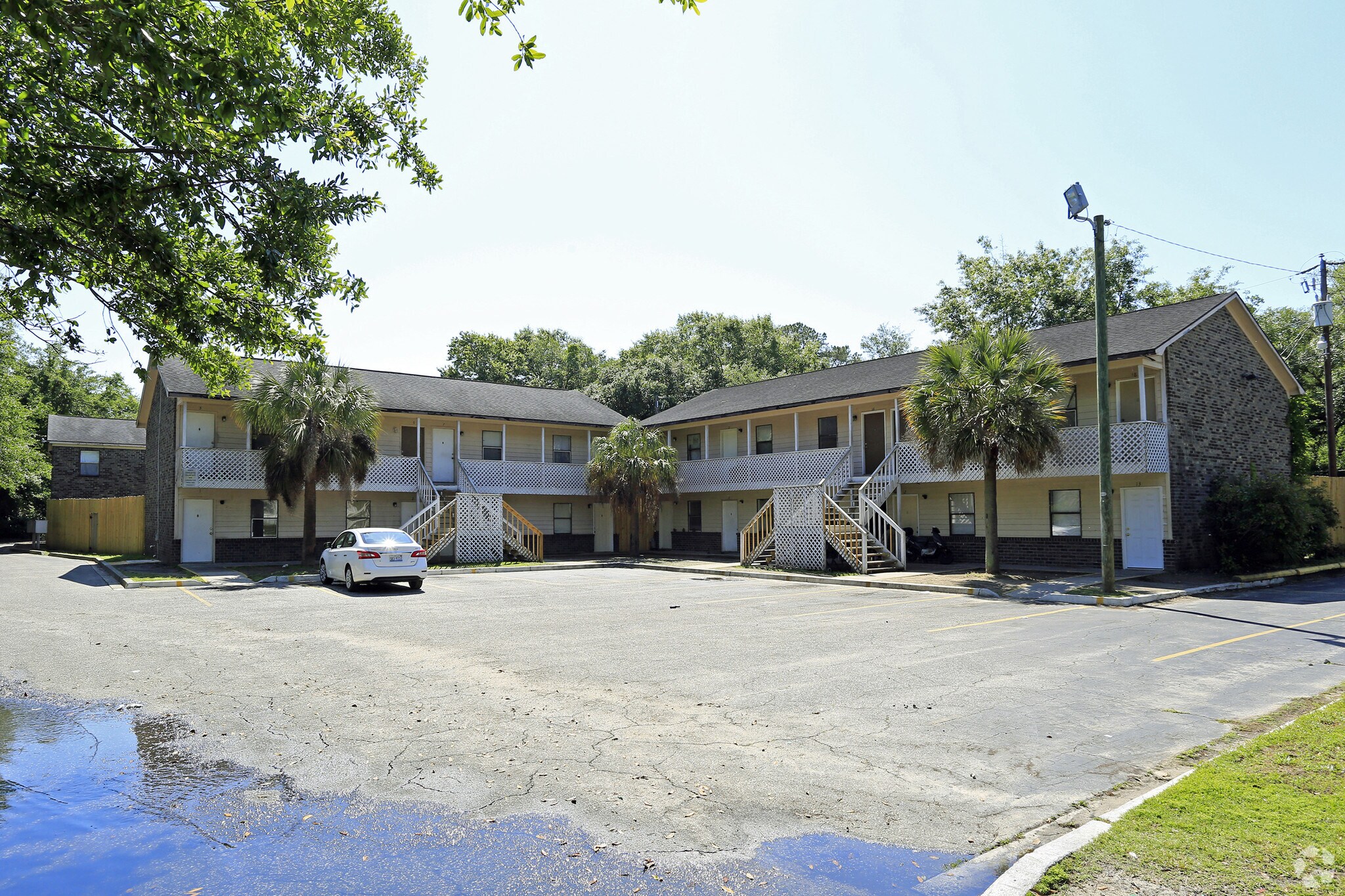 5735 Chatham Ave, North Charleston, SC à vendre Photo principale– Image 1 sur 8