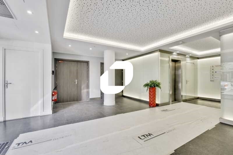 Bureau dans Levallois-Perret à louer - Hall d’entrée – Image 3 sur 16