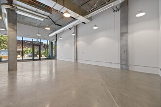 525 S Santa Fe Ave, Los Angeles, CA à louer Photo de l’immeuble– Image 2 sur 7