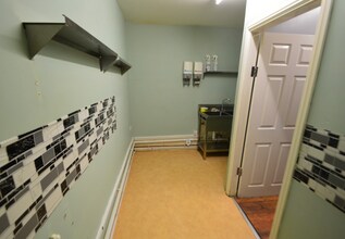 8 High St, Bideford à louer Photo intérieure– Image 2 sur 2