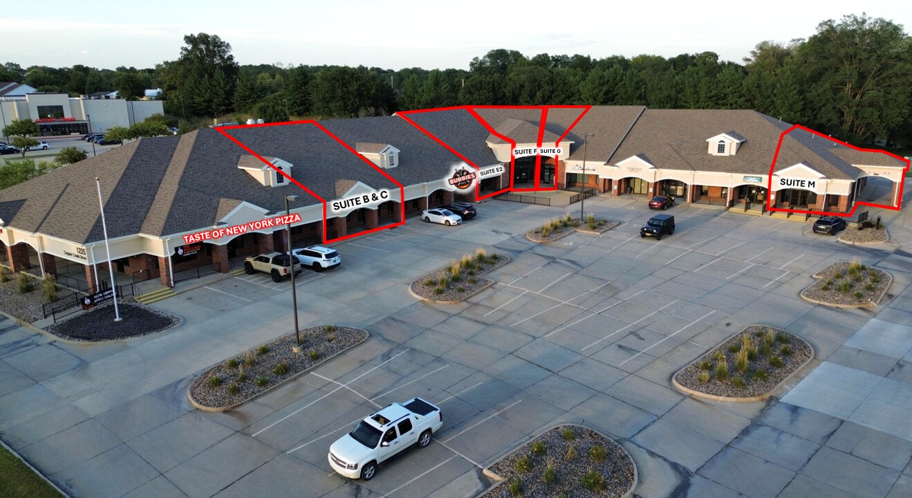 1225 Copper Creek Dr, Des Moines, IA à louer Photo de l’immeuble– Image 1 sur 9