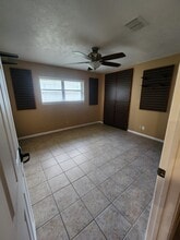 1254 FM 1463 Rd, Katy, TX à louer Photo intérieure– Image 1 sur 3