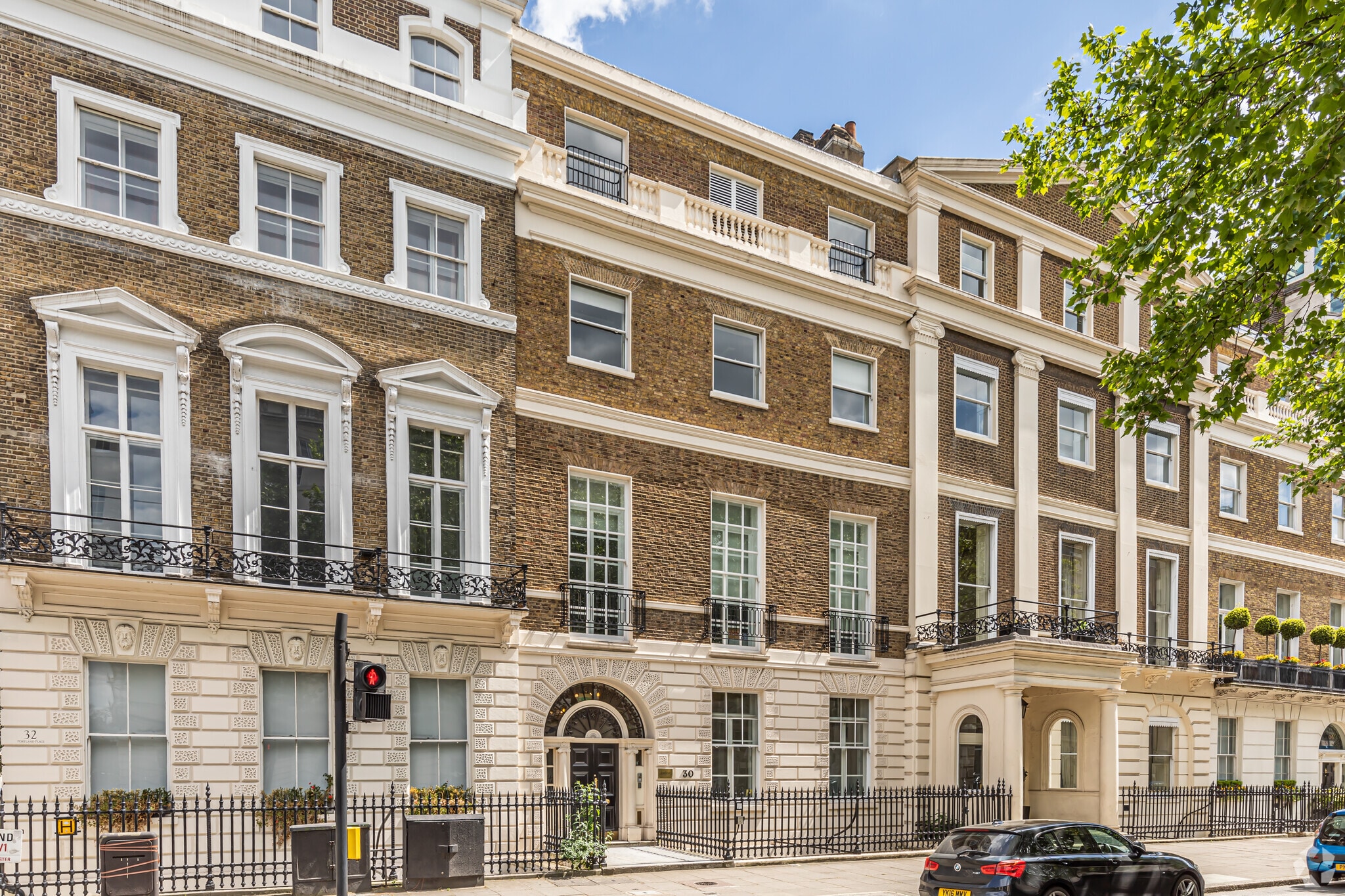 30 Portland Pl, Londres à louer Photo de l’immeuble– Image 1 sur 19