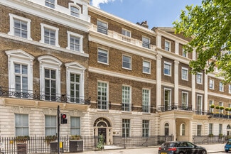 Plus de détails pour 30 Portland Pl, Londres - Bureau à louer