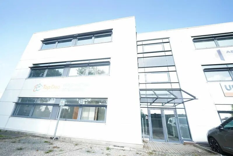 81-83 Rue Elisée Reclus, Décines-Charpieu à louer Photo de l’immeuble– Image 1 sur 27