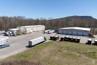 Plus de détails pour 43 Whately Rd, South Deerfield, MA - Industriel/Logistique à vendre