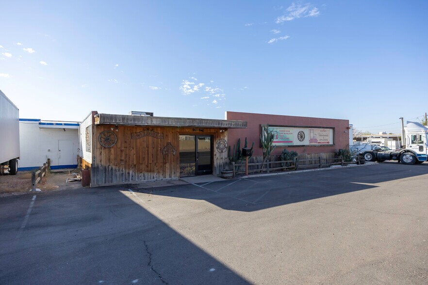 655 W Cottonwood Ln, Casa Grande, AZ à vendre - Photo de l’immeuble – Image 3 sur 94