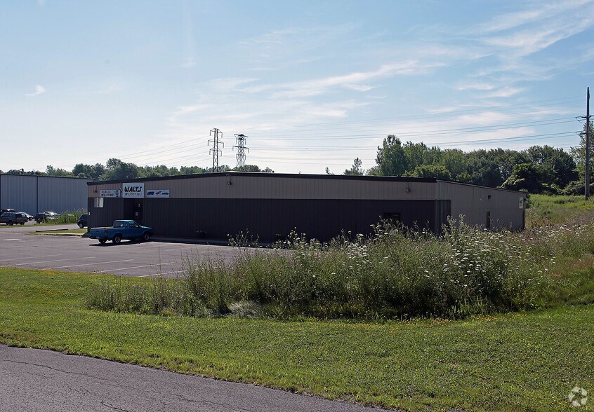 2 Dwight Park Dr, Solvay, NY à louer - Photo de l’immeuble – Image 2 sur 2