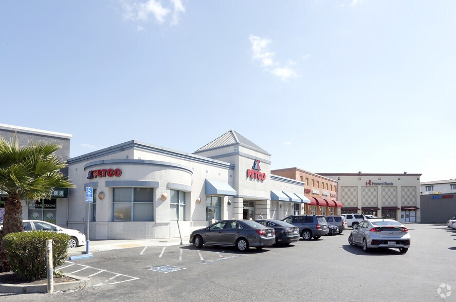 2765-2799 El Camino Real, Santa Clara, CA à louer - Photo principale – Image 2 sur 3
