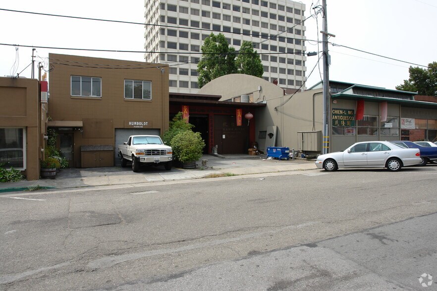 84 E 21st Ave, San Mateo, CA à louer - Photo de l’immeuble – Image 3 sur 12