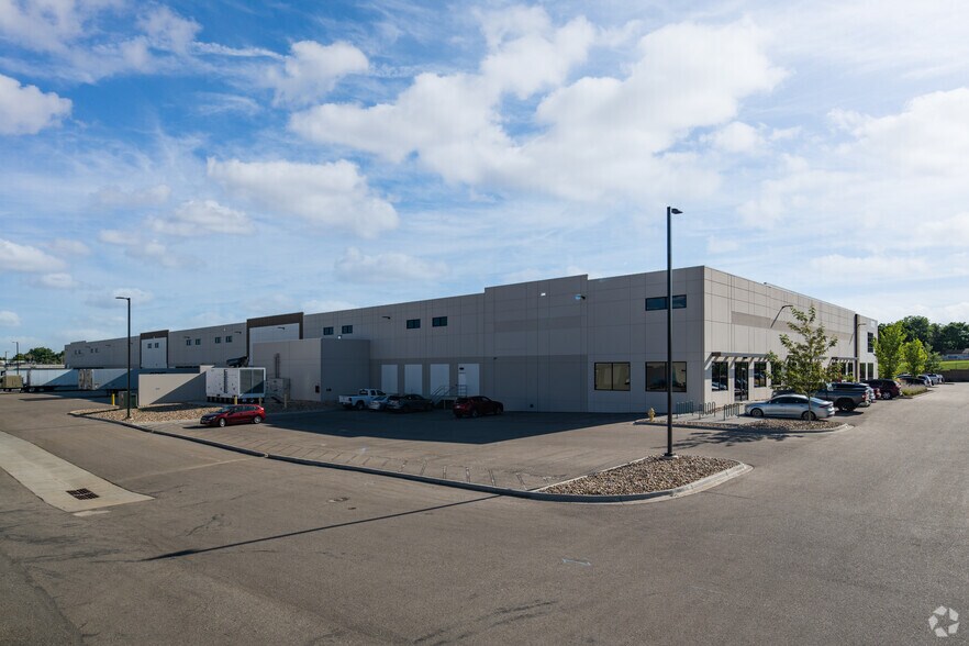 11325-11385 Main St, Broomfield, CO à louer - Photo de l’immeuble – Image 2 sur 5