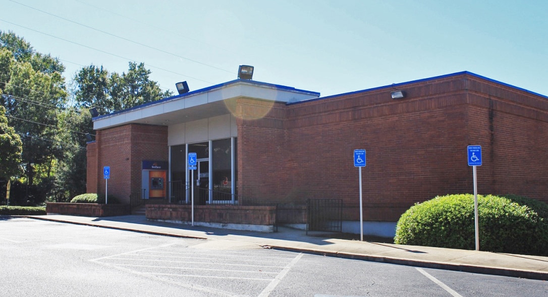 139 N Main St, Jonesboro, GA à vendre Photo intérieure– Image 1 sur 3