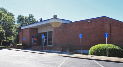 139 N Main St, Jonesboro, GA à vendre Photo intérieure– Image 1 sur 3