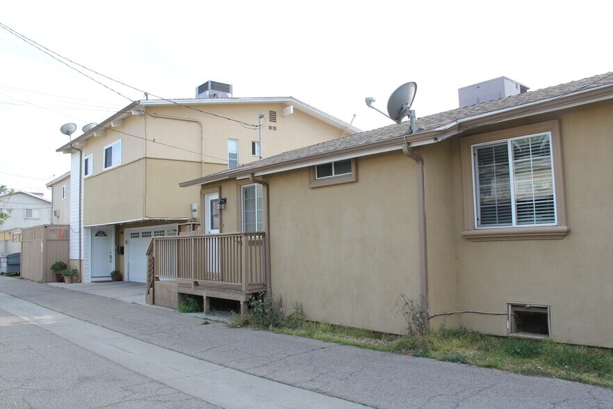 2014-2016 Peyton Ave, Burbank, CA à vendre - Photo de l’immeuble – Image 3 sur 4