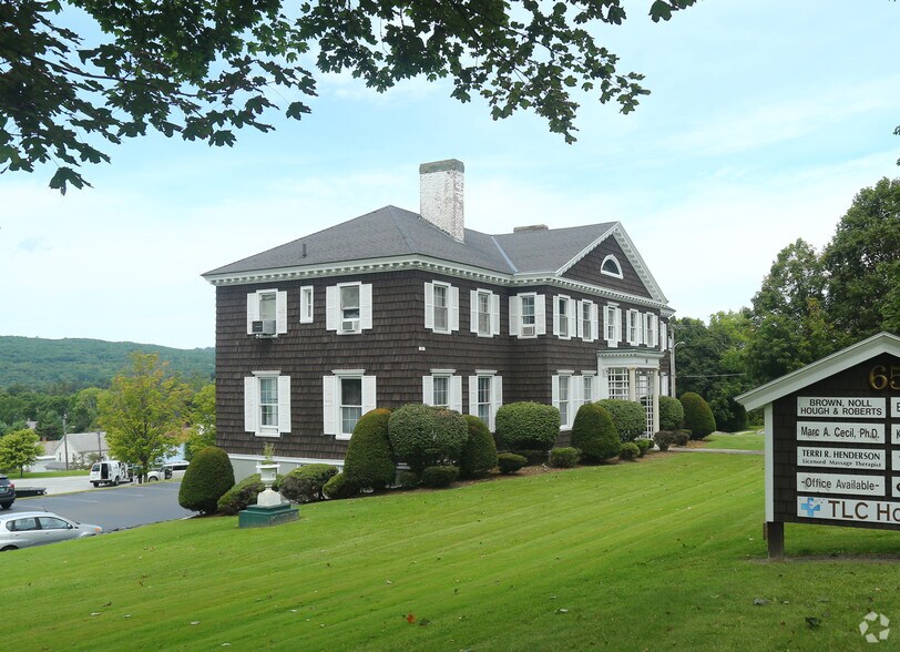 65 N Main St, Rutland, VT à louer - Photo de l’immeuble – Image 2 sur 3