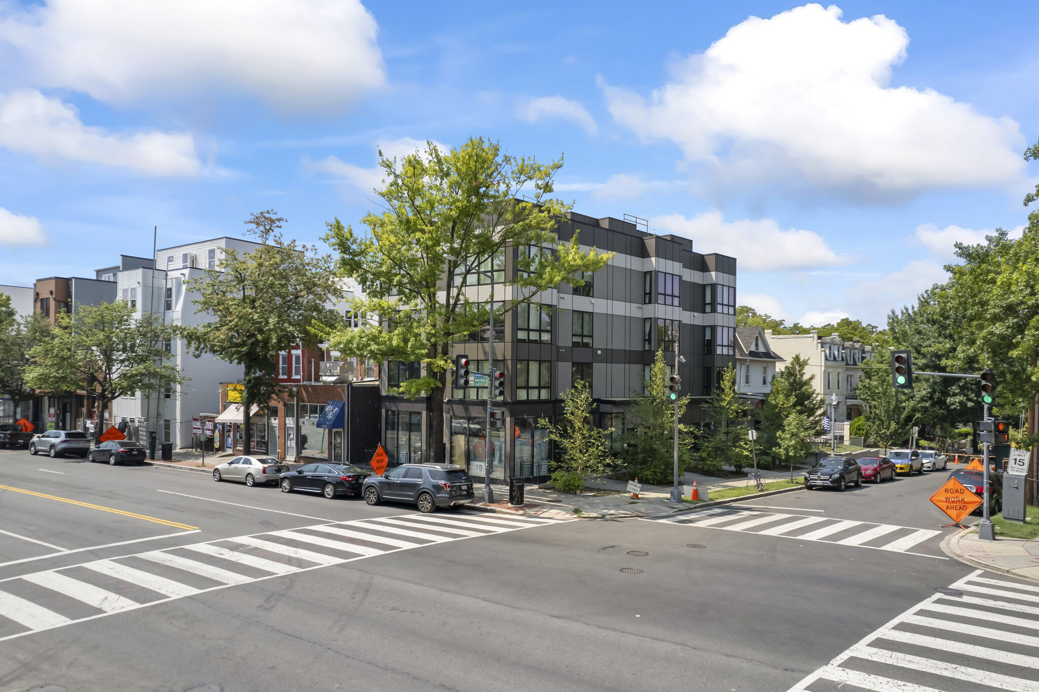 4422-4424 Georgia Ave NW, Washington, DC à louer Photo de l’immeuble– Image 1 sur 13