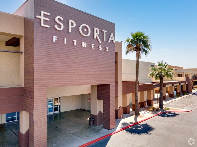 3249 E Bell Rd, Phoenix, AZ à vendre - Photo de l’immeuble – Image 2 sur 4