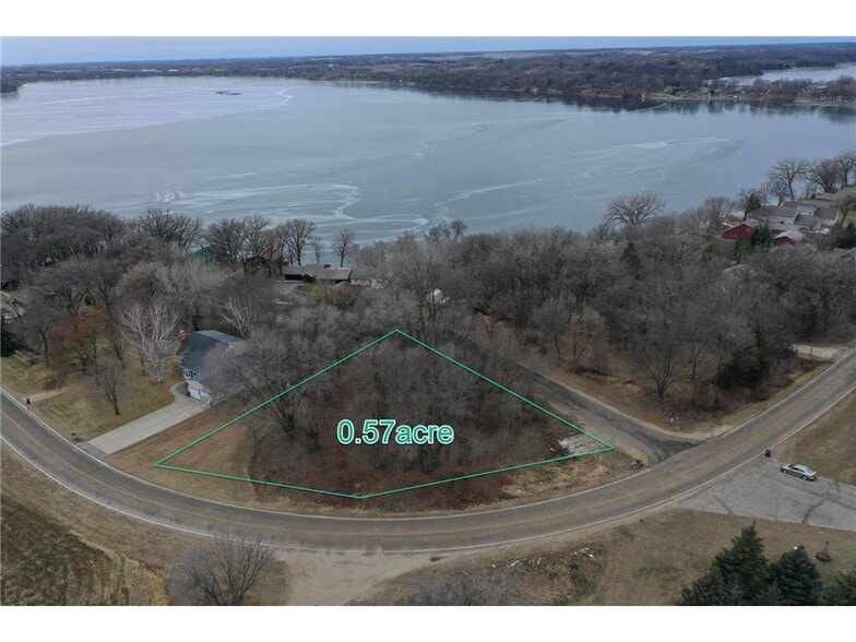 # North Eagle Road, Willmar, MN à vendre - Photo principale – Image 1 sur 1