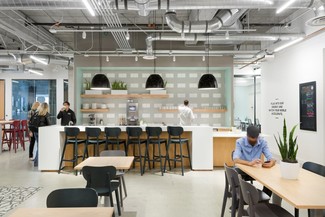 Plus de détails pour 222 NW 24th St, Miami, FL - Coworking à louer