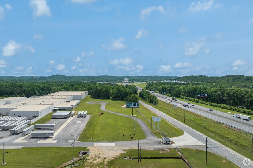 1 JVC Rd, Tuscaloosa, AL à louer - Photo de l’immeuble – Image 2 sur 14