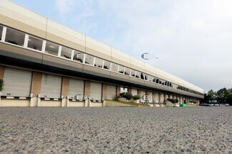 Plus de détails pour Industriel/Logistique à louer