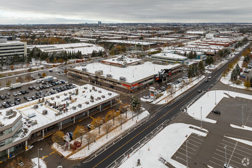 398 Ferrier St, Markham, ON à vendre - Aérien – Image 2 sur 2