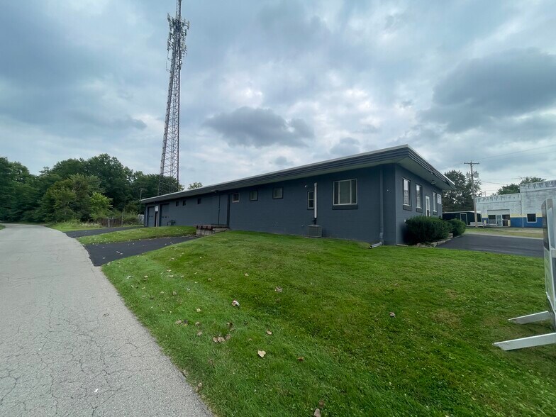 10 Rhoda St, Farrell, PA à louer - Photo de l’immeuble – Image 3 sur 27