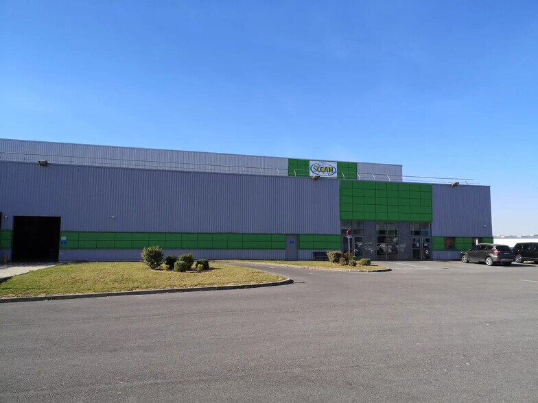 Industriel/Logistique dans La Veuve à louer - Photo de l’immeuble – Image 1 sur 20