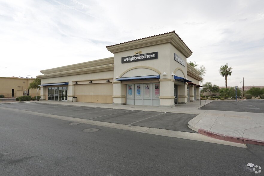 5446 Boulder Hwy, Las Vegas, NV à louer - Photo principale – Image 1 sur 19