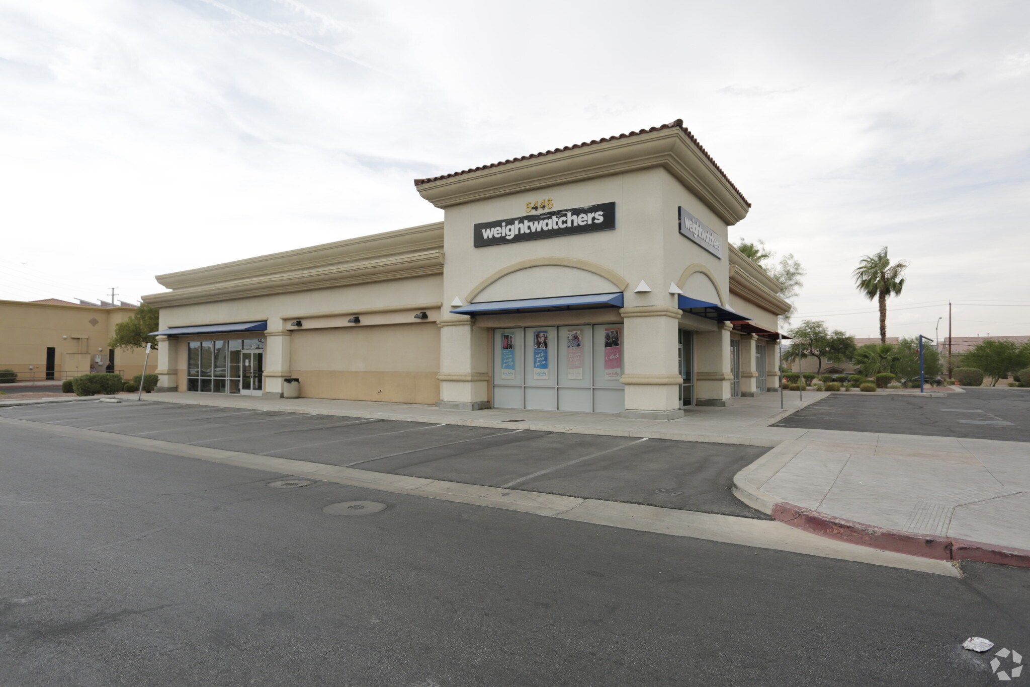 5446 Boulder Hwy, Las Vegas, NV à louer Photo principale– Image 1 sur 20
