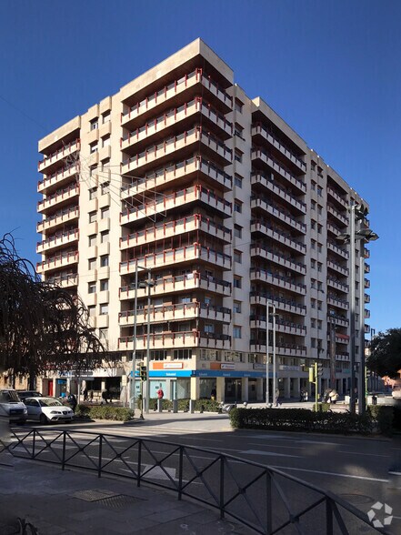 Local commercial dans Guadalajara, Guadalajara à louer - Photo de l’immeuble – Image 1 sur 1