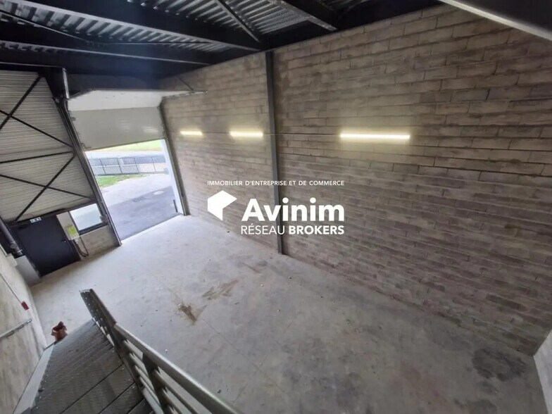 Industriel/Logistique dans Tremblay-en-France à louer - Photo de l’immeuble – Image 3 sur 5