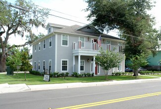 Plus de détails pour 815 Mabbette St, Kissimmee, FL - Bureau à vendre