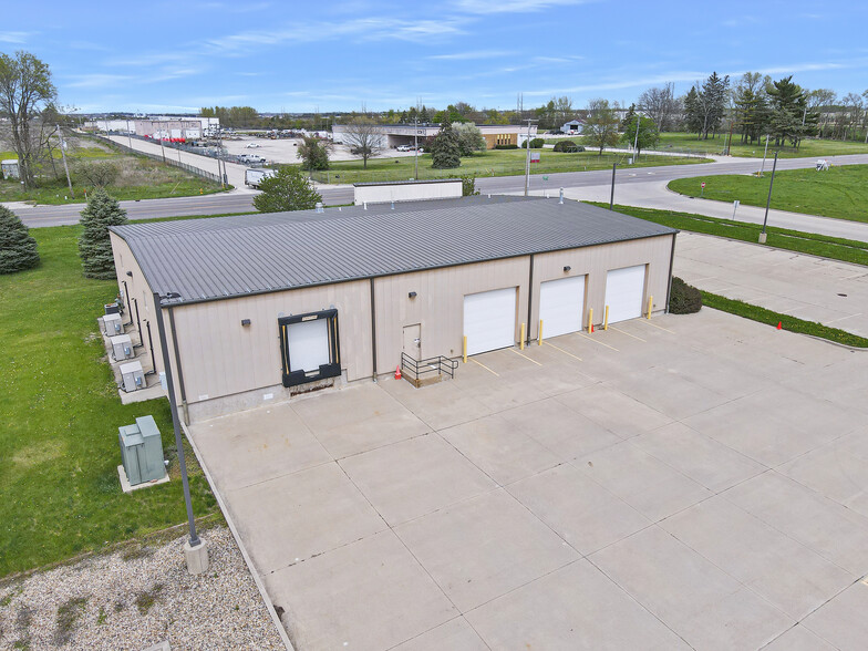 2402 W Market St, Bloomington, IL à vendre - Photo de l’immeuble – Image 2 sur 13