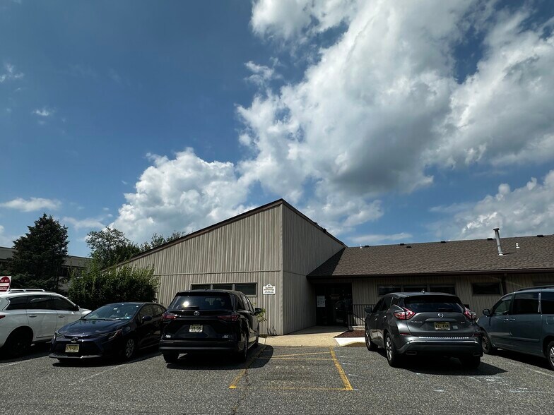 525 Highway 70, Lakewood, NJ à louer - Photo de l’immeuble – Image 2 sur 7