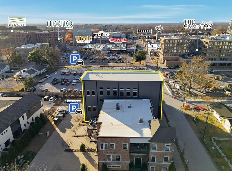 224 SE 2nd St, Bentonville, AR à louer - Photo de l’immeuble – Image 3 sur 6