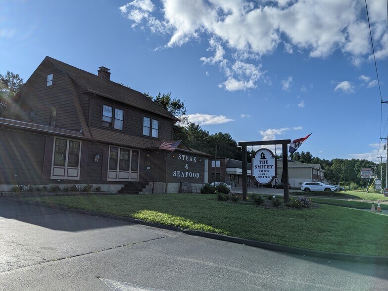 171 Main St, Monroe, CT à vendre - Photo de l’immeuble – Image 2 sur 13