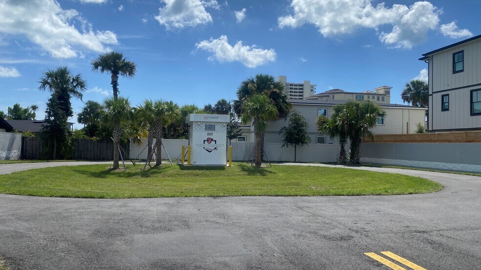 2017 3rd St N, Jacksonville Beach, FL à vendre - Photo de l’immeuble – Image 1 sur 3